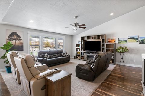Tiny photo for 2259 E HORIZON DR, Eagle Mountain, UT 84005 (MLS # 2114643)