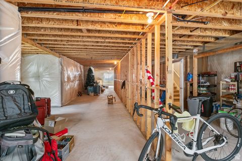 Tiny photo for 2259 E HORIZON DR, Eagle Mountain, UT 84005 (MLS # 2114643)