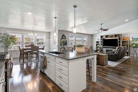 Tiny photo for 2259 E HORIZON DR, Eagle Mountain, UT 84005 (MLS # 2114643)