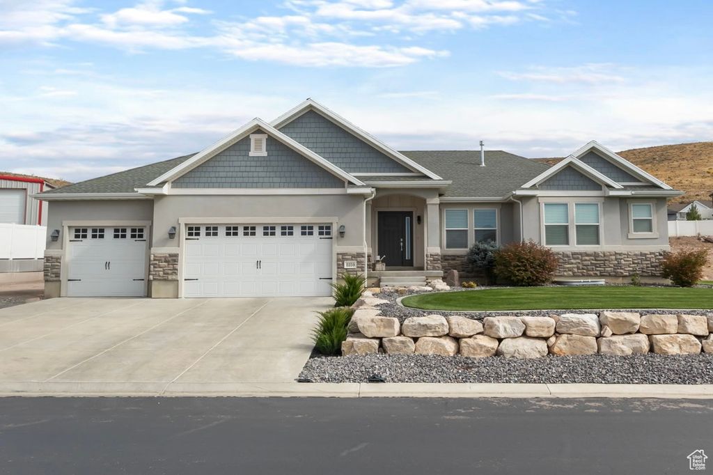 Photo for 2259 E HORIZON DR, Eagle Mountain, UT 84005 (MLS # 2114643)