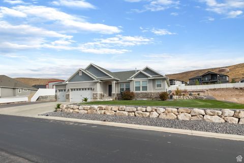 Tiny photo for 2259 E HORIZON DR, Eagle Mountain, UT 84005 (MLS # 2114643)
