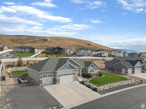 Tiny photo for 2259 E HORIZON DR, Eagle Mountain, UT 84005 (MLS # 2114643)