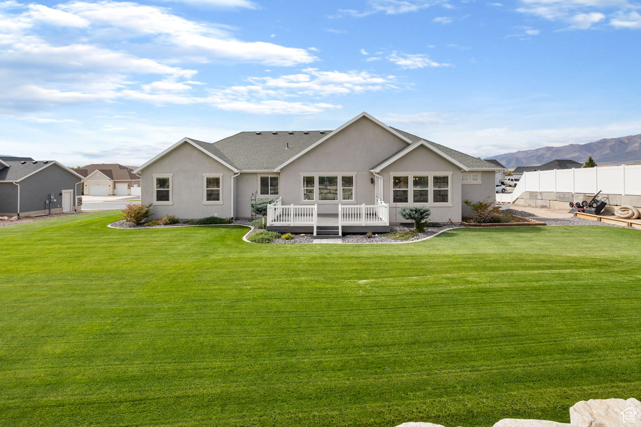 VALLEY VIEW RANCH - Residential