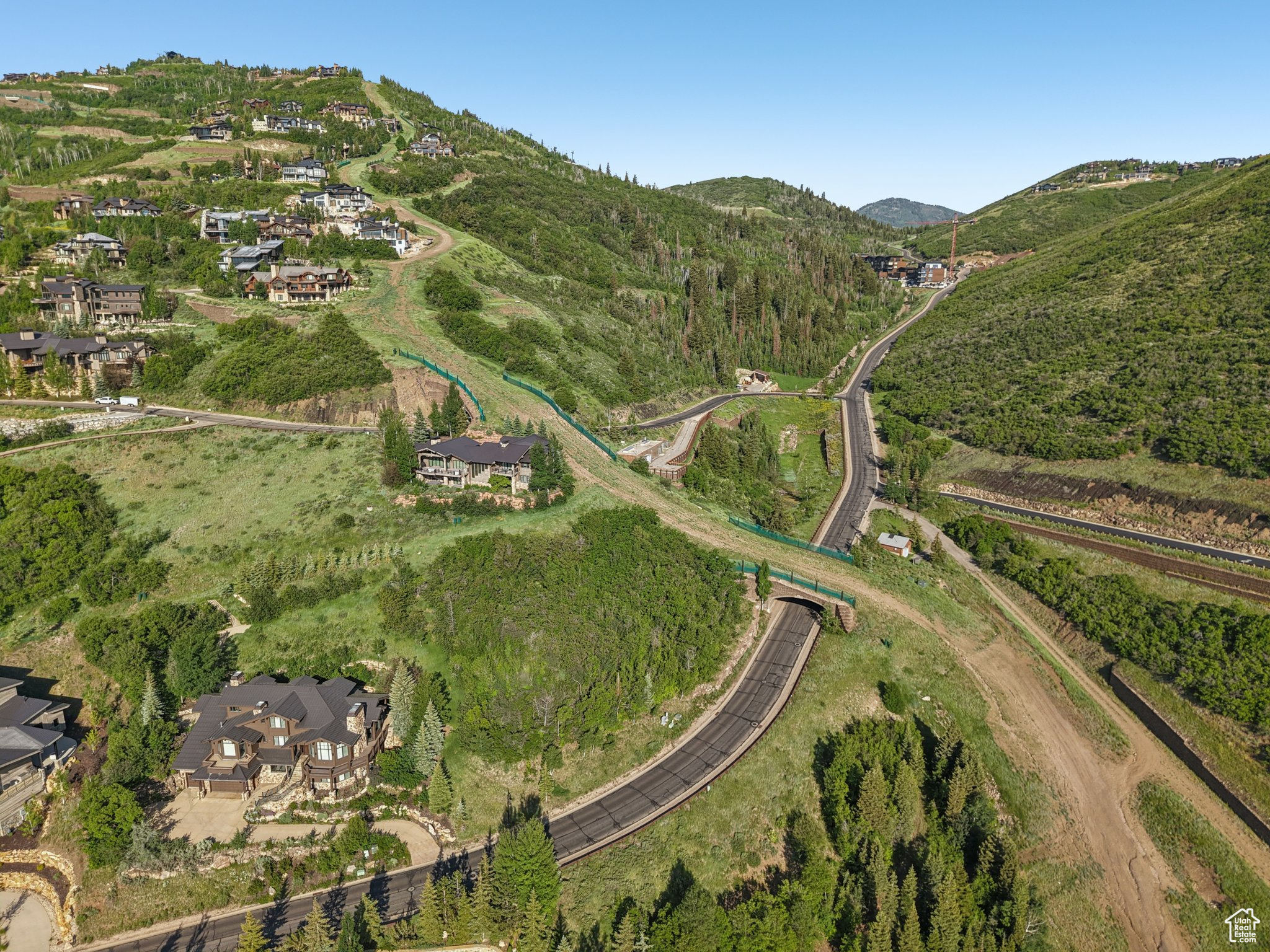 DEER CREST ESTATES - Land