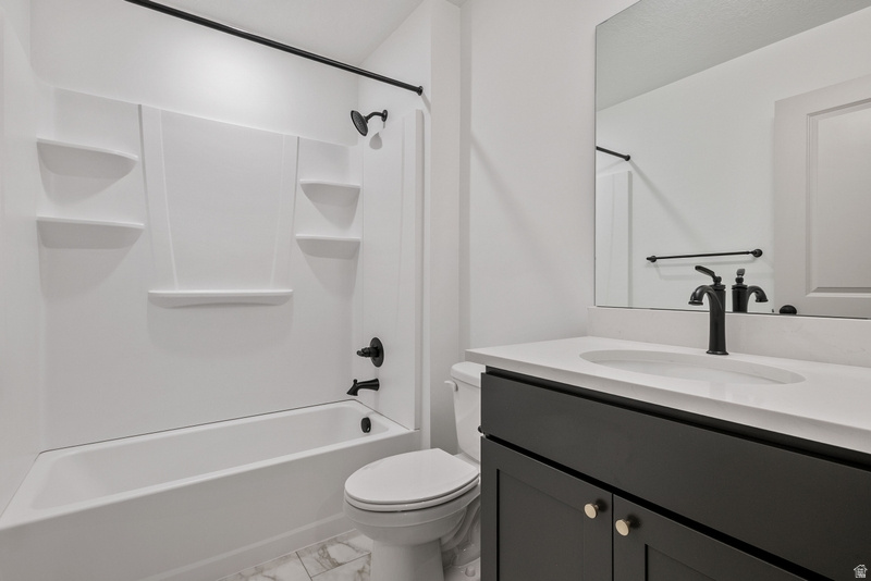 DAYBREAK - Residential Income