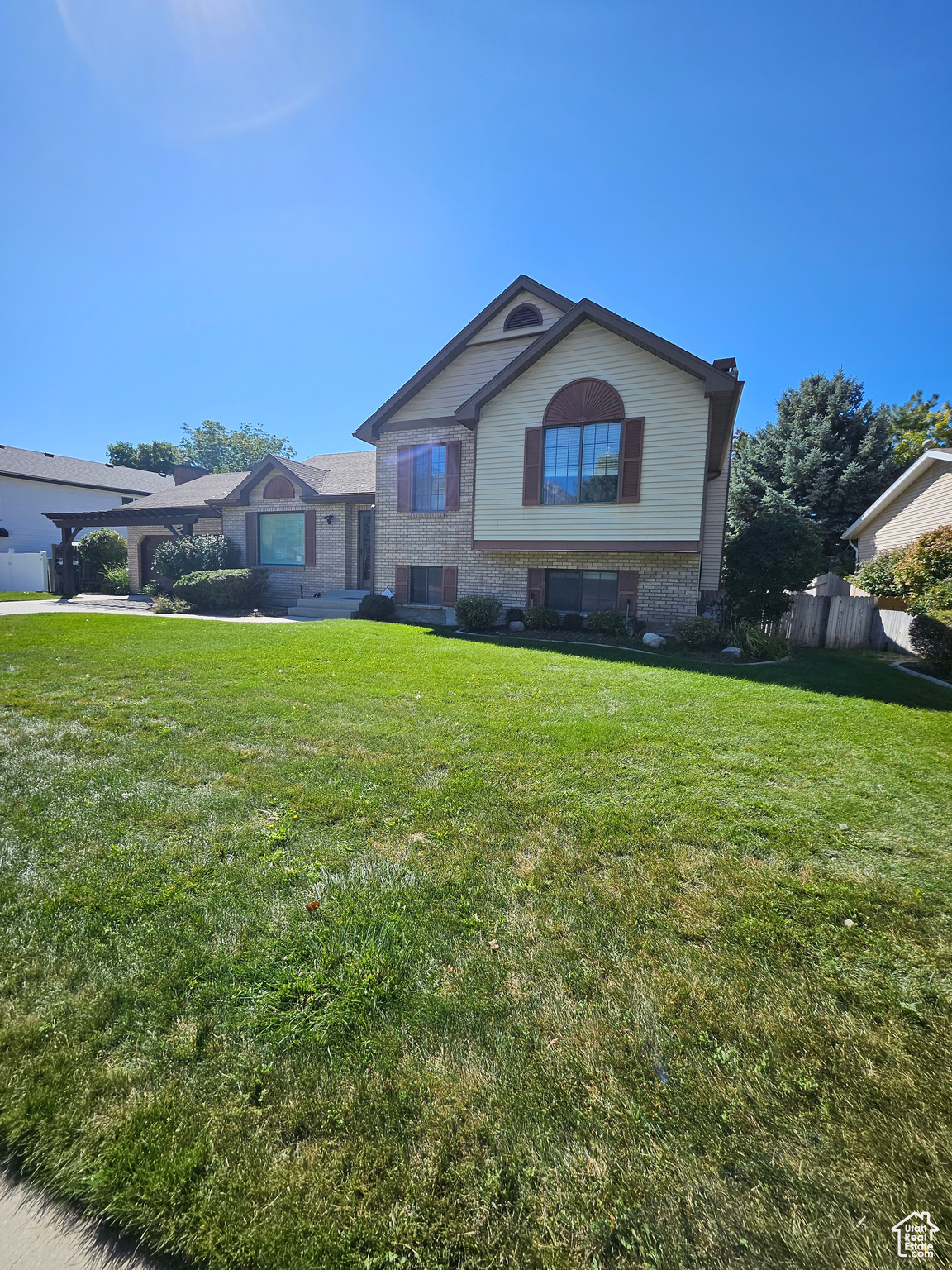 10248 S Buttercup Dr, Sandy, Utah image 3