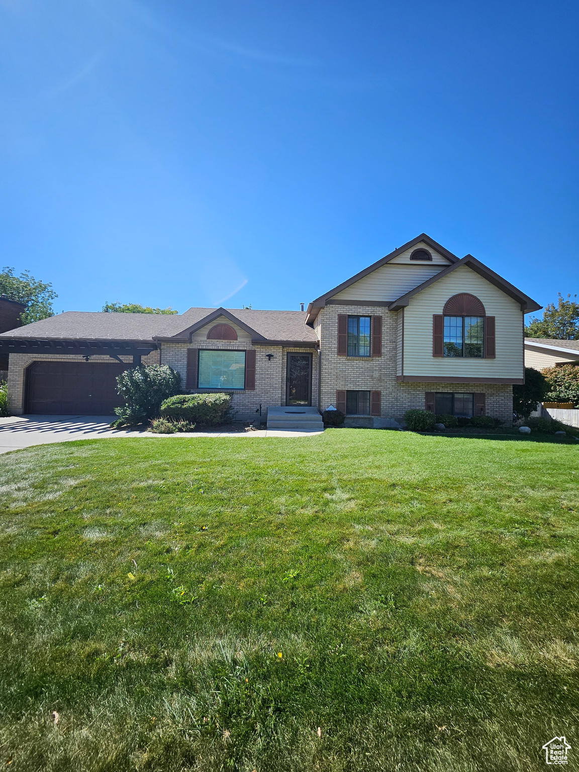 10248 S Buttercup Dr, Sandy, Utah image 2