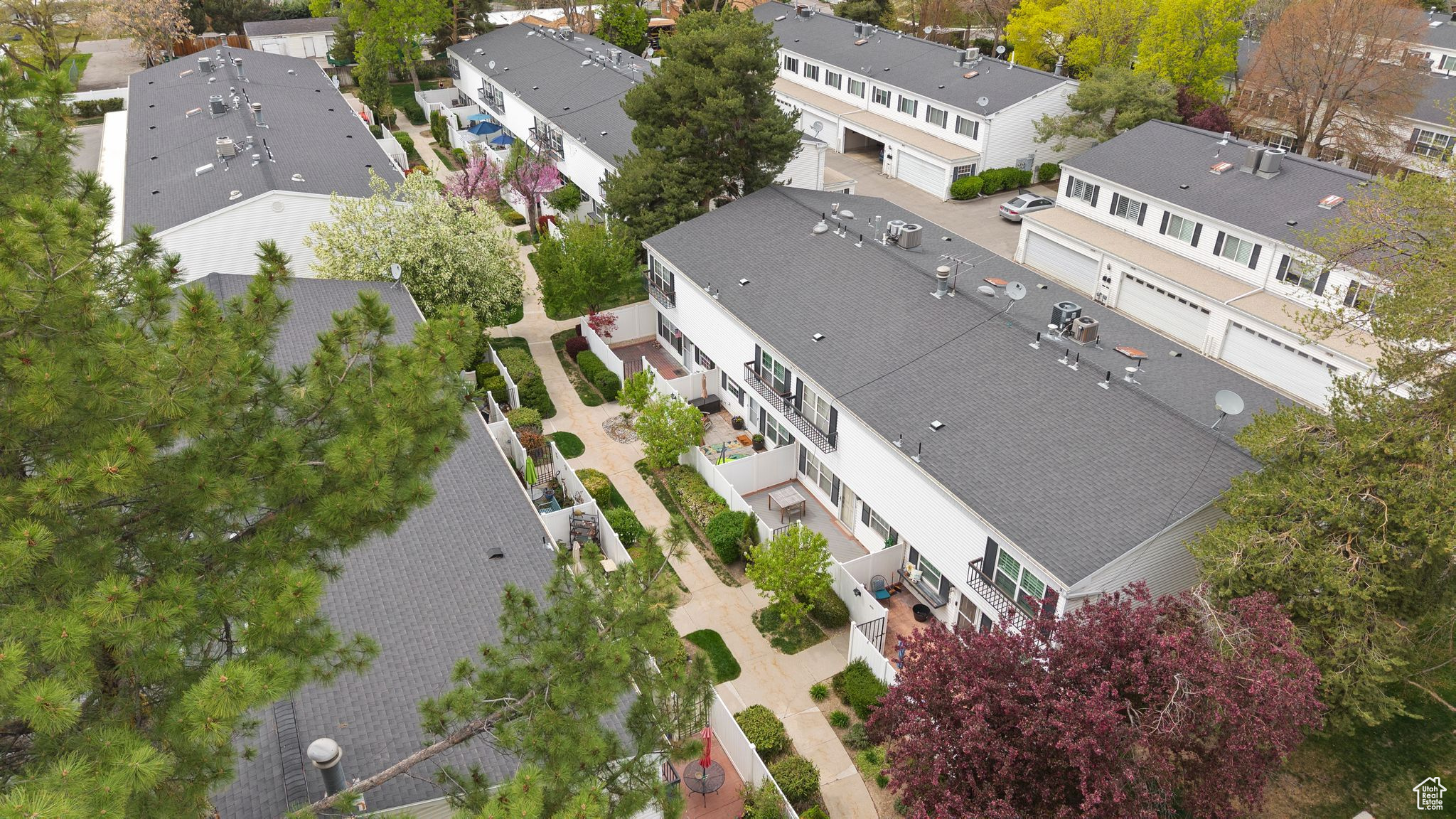 WAYLAND STATION AT OLD FARM - Residential