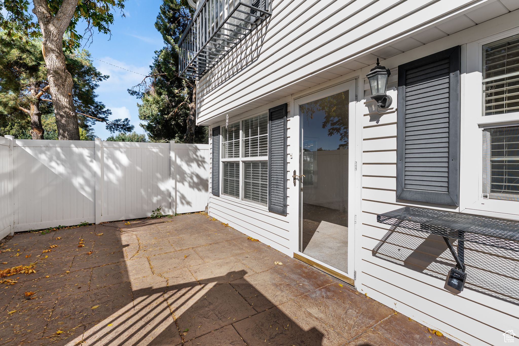 WAYLAND STATION AT OLD FARM - Residential