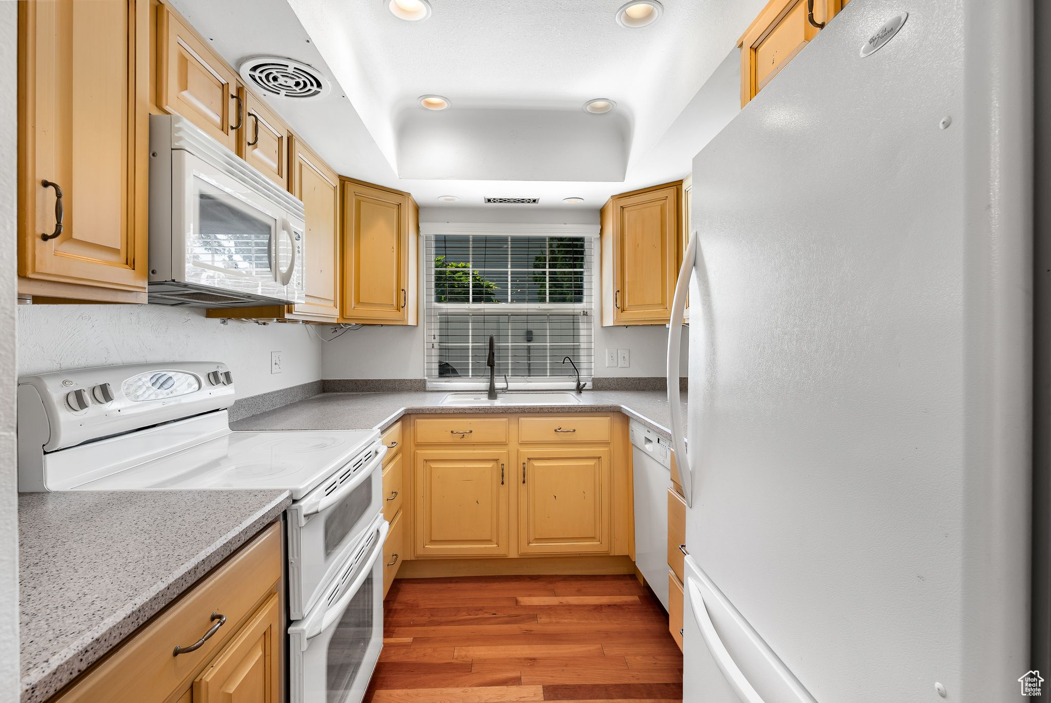 WAYLAND STATION AT OLD FARM - Residential