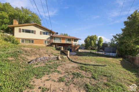 Tiny photo for 937 E KINGSWOOD RD, Kaysville, UT 84037 (MLS # 2189468)