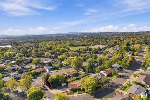 Tiny photo for 937 E KINGSWOOD RD, Kaysville, UT 84037 (MLS # 2189468)