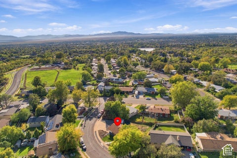 Tiny photo for 937 E KINGSWOOD RD, Kaysville, UT 84037 (MLS # 2189468)
