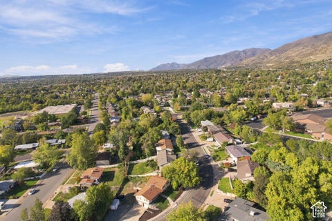 Tiny photo for 937 E KINGSWOOD RD, Kaysville, UT 84037 (MLS # 2189468)