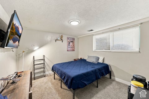 Tiny photo for 937 E KINGSWOOD RD, Kaysville, UT 84037 (MLS # 2189468)