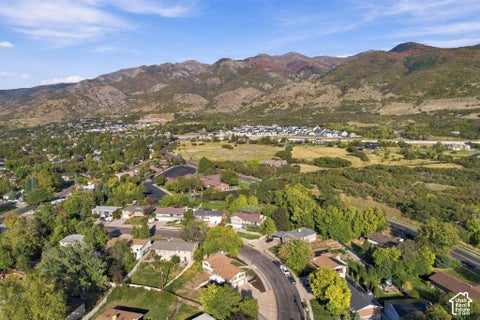 Tiny photo for 937 E KINGSWOOD RD, Kaysville, UT 84037 (MLS # 2189468)