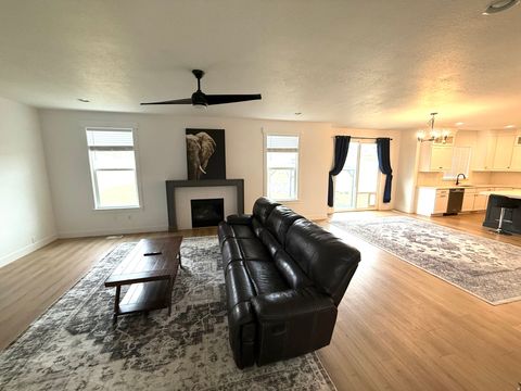 Tiny photo for 3367 S HEATHERCREST DR, Saratoga Springs, UT 84045 (MLS # 2154217)