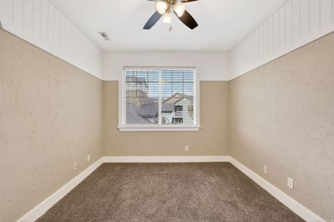 Tiny photo for 1408 W 50 N, Pleasant Grove, UT 84062 (MLS # 2139513)