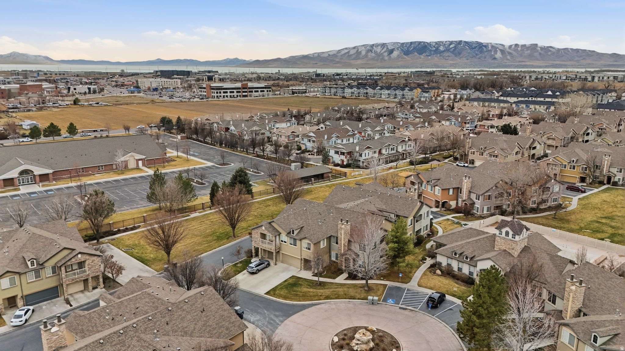 PEMBERLEY @ ROBINSONS GROVE CONDOMINIUM - Residential