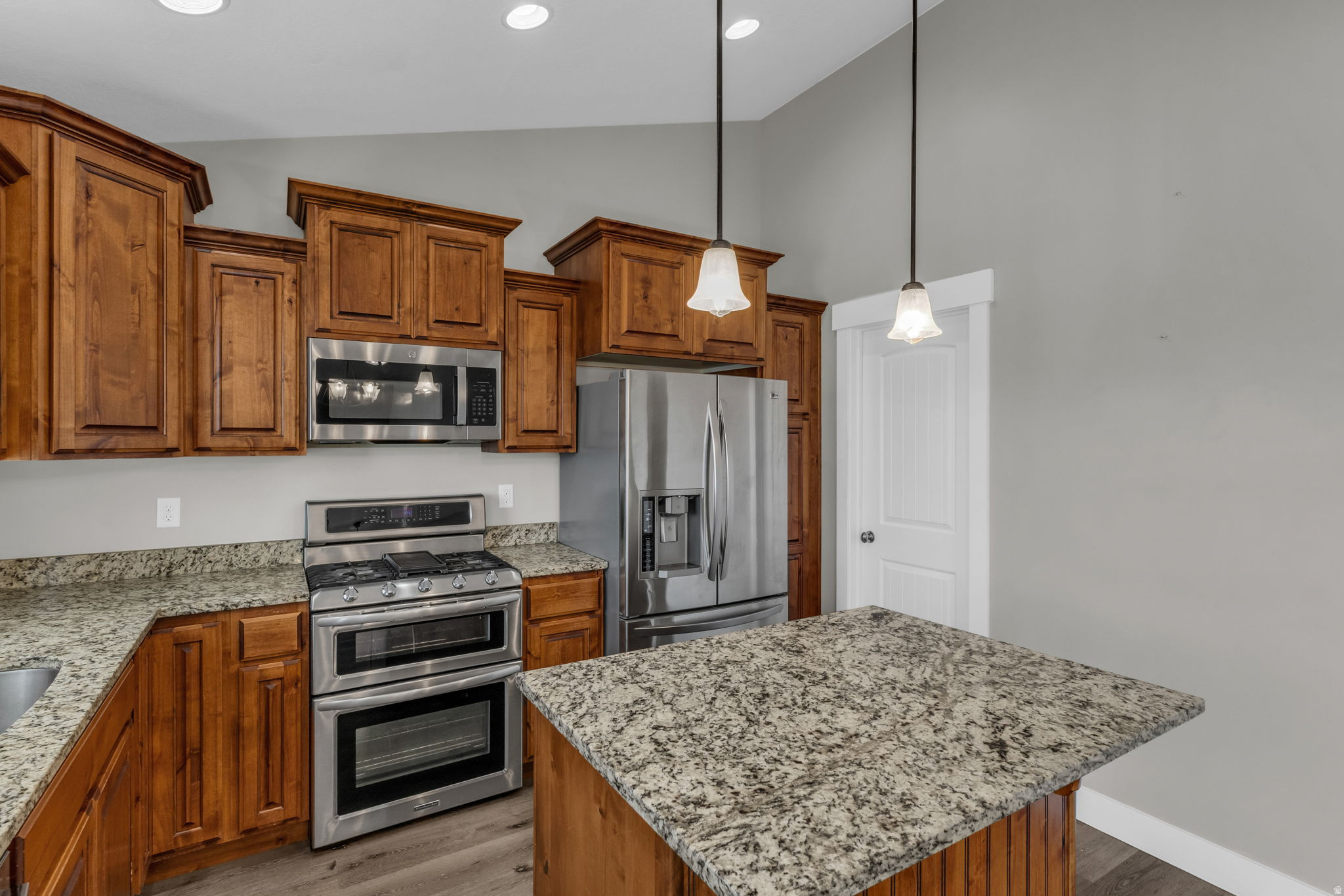 VALLEY VIEW - Residential