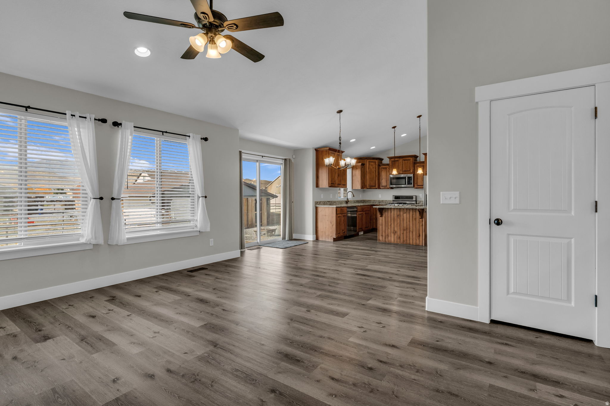 VALLEY VIEW - Residential