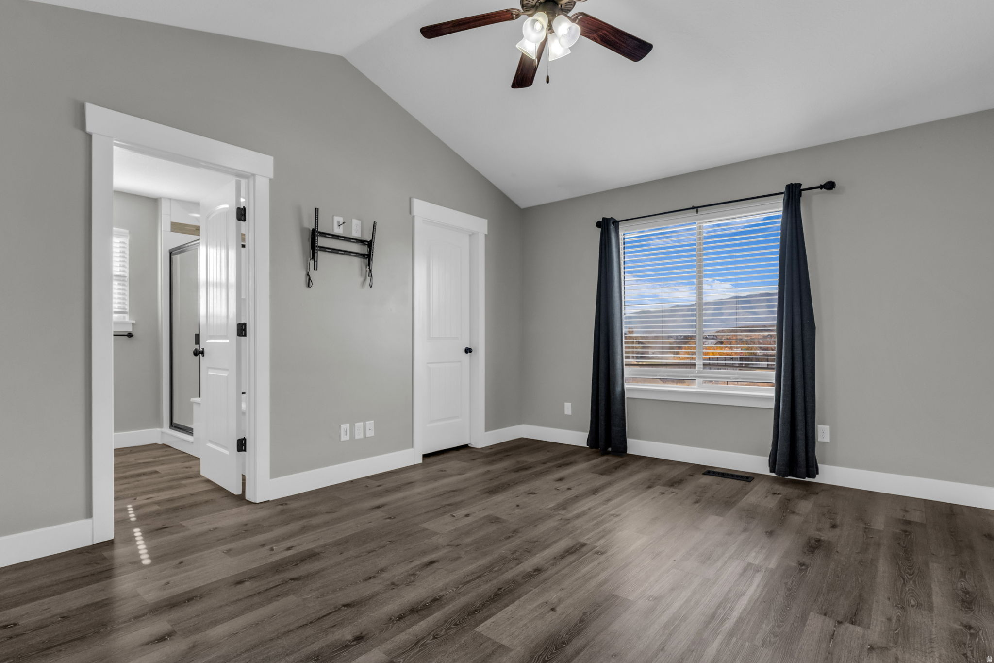 VALLEY VIEW - Residential