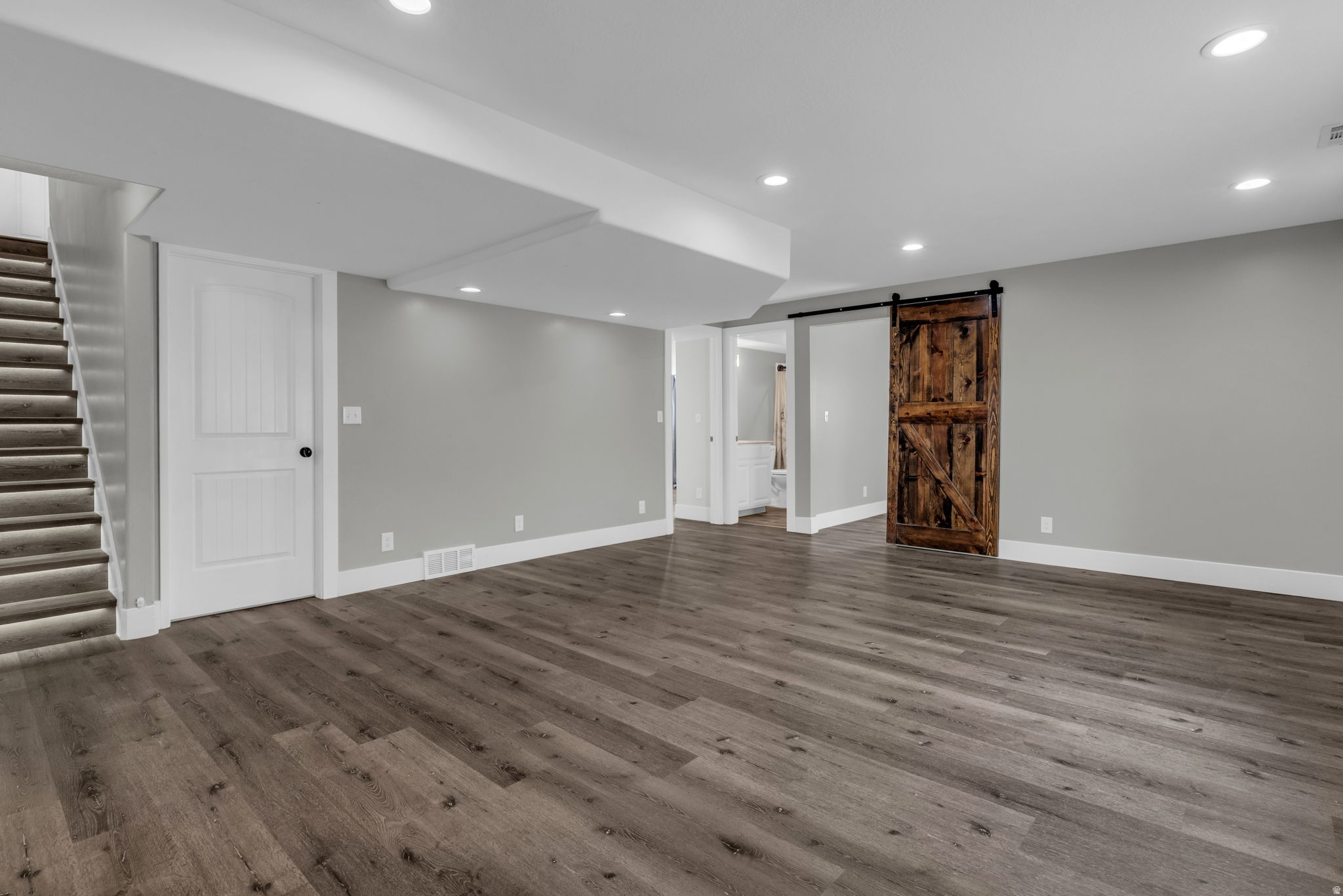 VALLEY VIEW - Residential