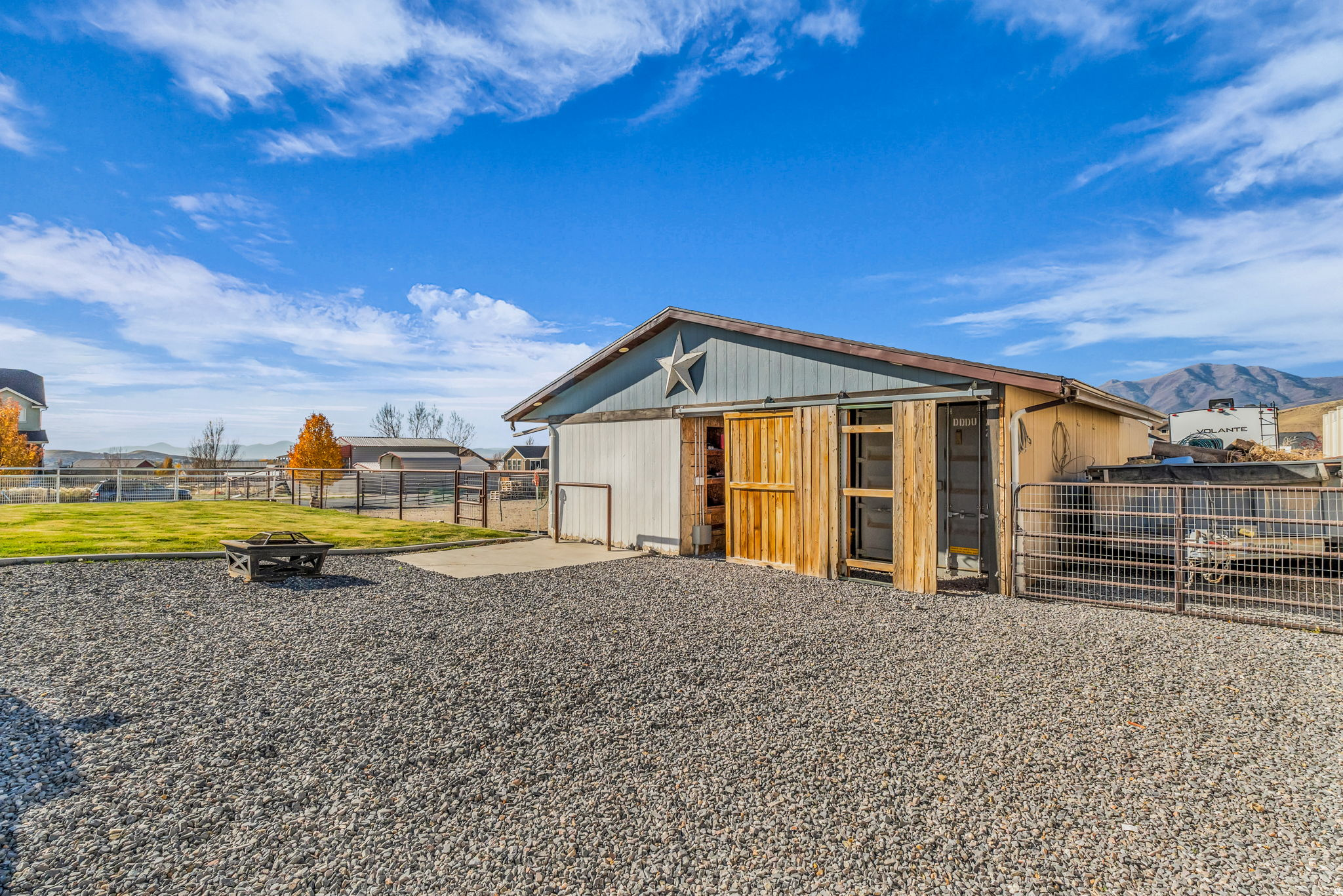 VALLEY VIEW - Residential