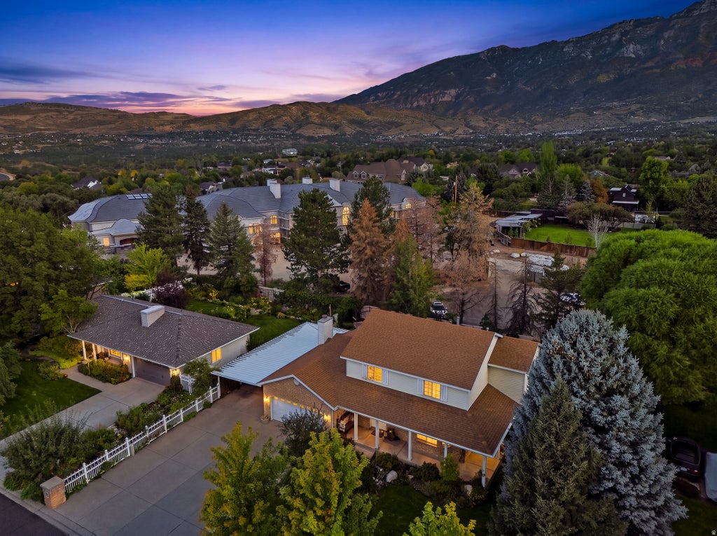 Photo of 959 E STONEHEDGE RD, Alpine, UT 84004 (MLS # 2185941)