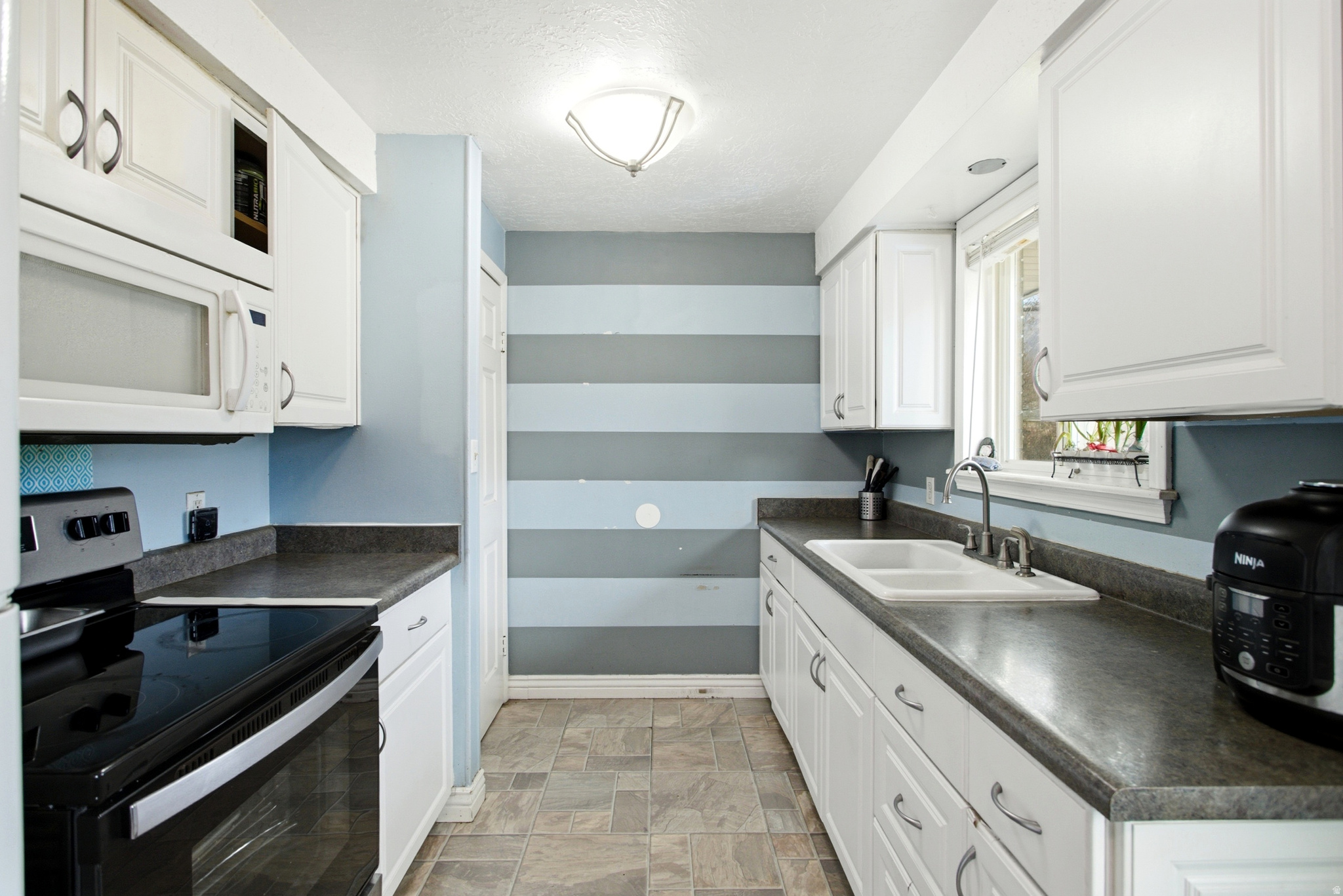 GREEN ACRES ESTATES - Residential