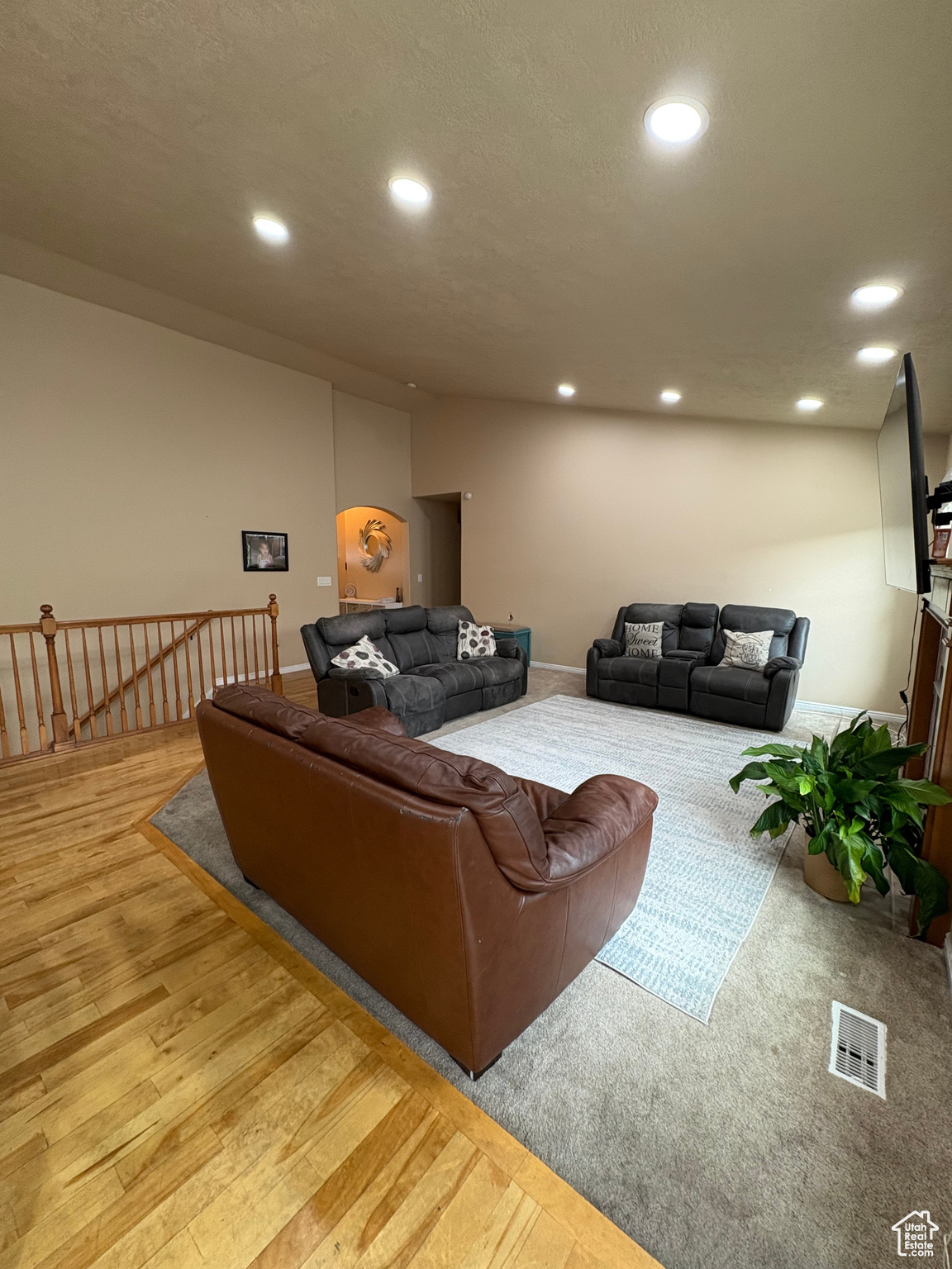 WESTRIDGE ESTATES NO 1 - Residential