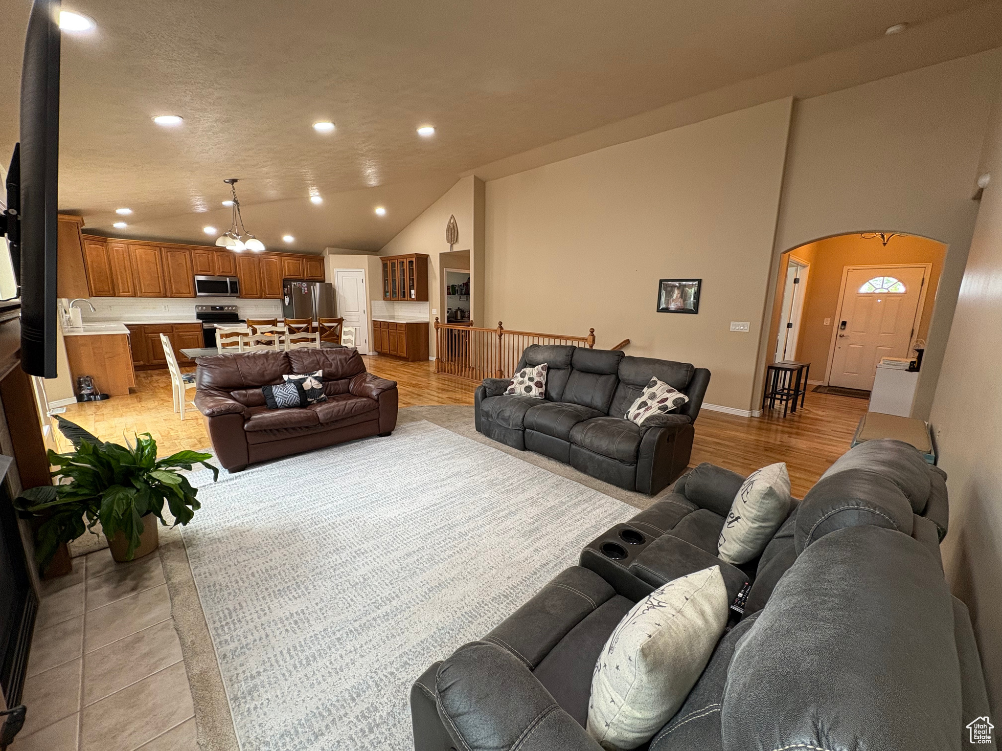 WESTRIDGE ESTATES NO 1 - Residential