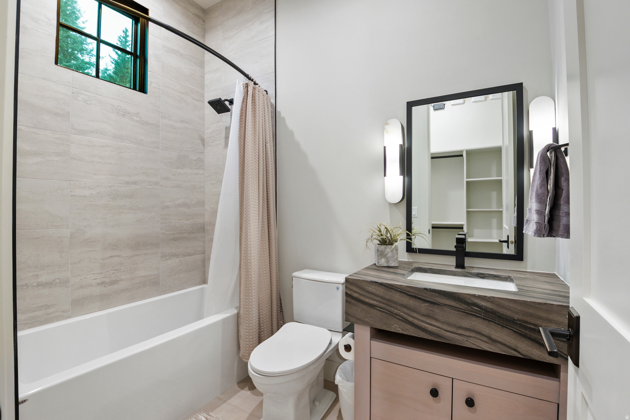 SUNDANCE RECREATIONAL RESORT - Residential