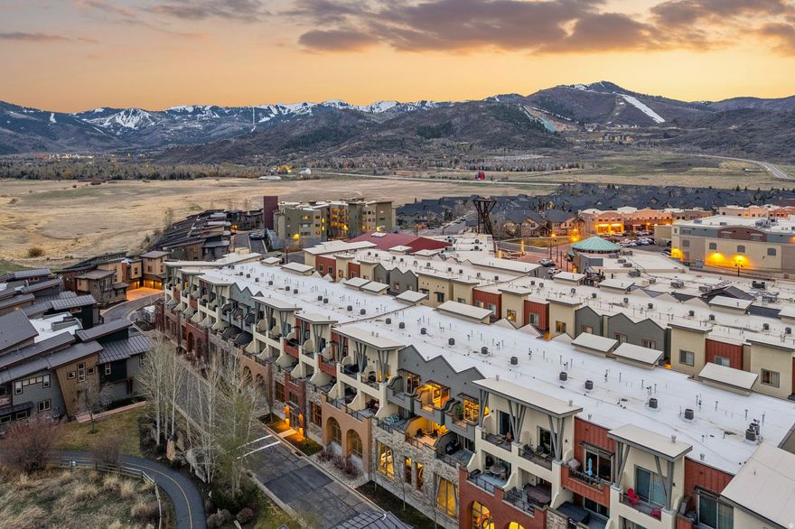 Beautiful Unobstructed Views To Swaner Nature Preserve.  Enjoy one of the best locations in Newpark Terrace with unobstructed views to Swaner Nature Preserve and the Uintah Mountains. See the moose and wildlife of the preserve from your living room and bedroom. This is only one of three units to have these incredible open views. Plus, you're in a more private location on the quiet side of the development -- yet steps to the restaurants and activities of Kimball Junction. Enjoy the great room plus one bedroom on the main level and the oversized primary bedroom on its own level. Newpark Terrace offers an outdoor sitting area and fire pit plus are just a short walk to the free public bus system so traveling to the ski areas or downtown Park City is an easy and quick. This is the perfect primary home, second home or rental. Home is turn-key and furnished.