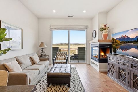 Photo of 6169 PARK LN S #53, Park City, UT 84098 (MLS # 2147029)