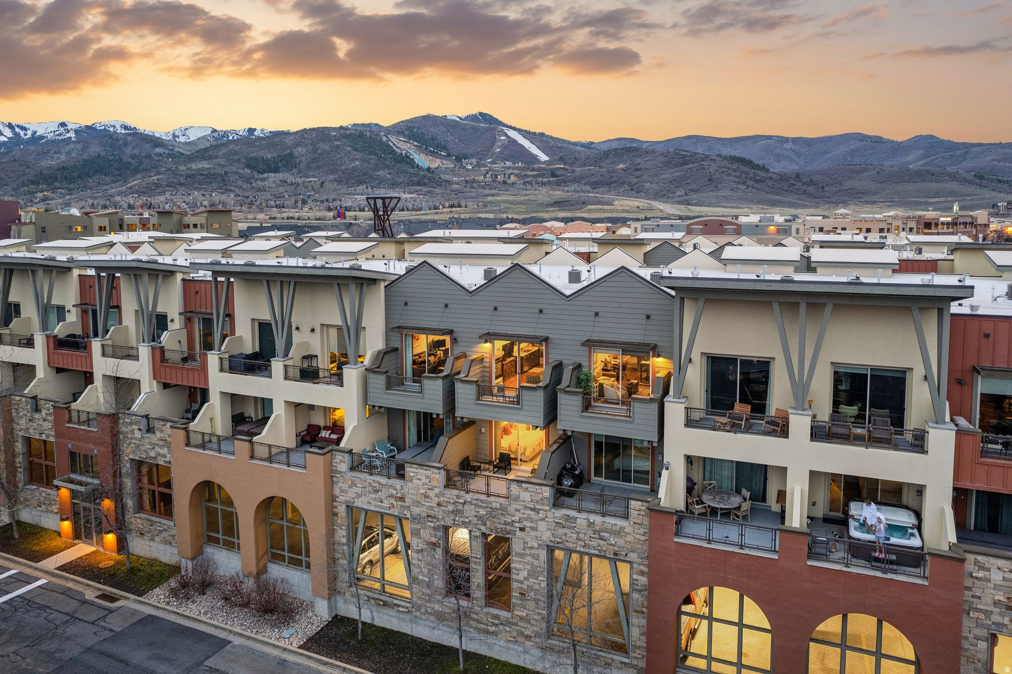 NEWPARK TERRACE - Residential