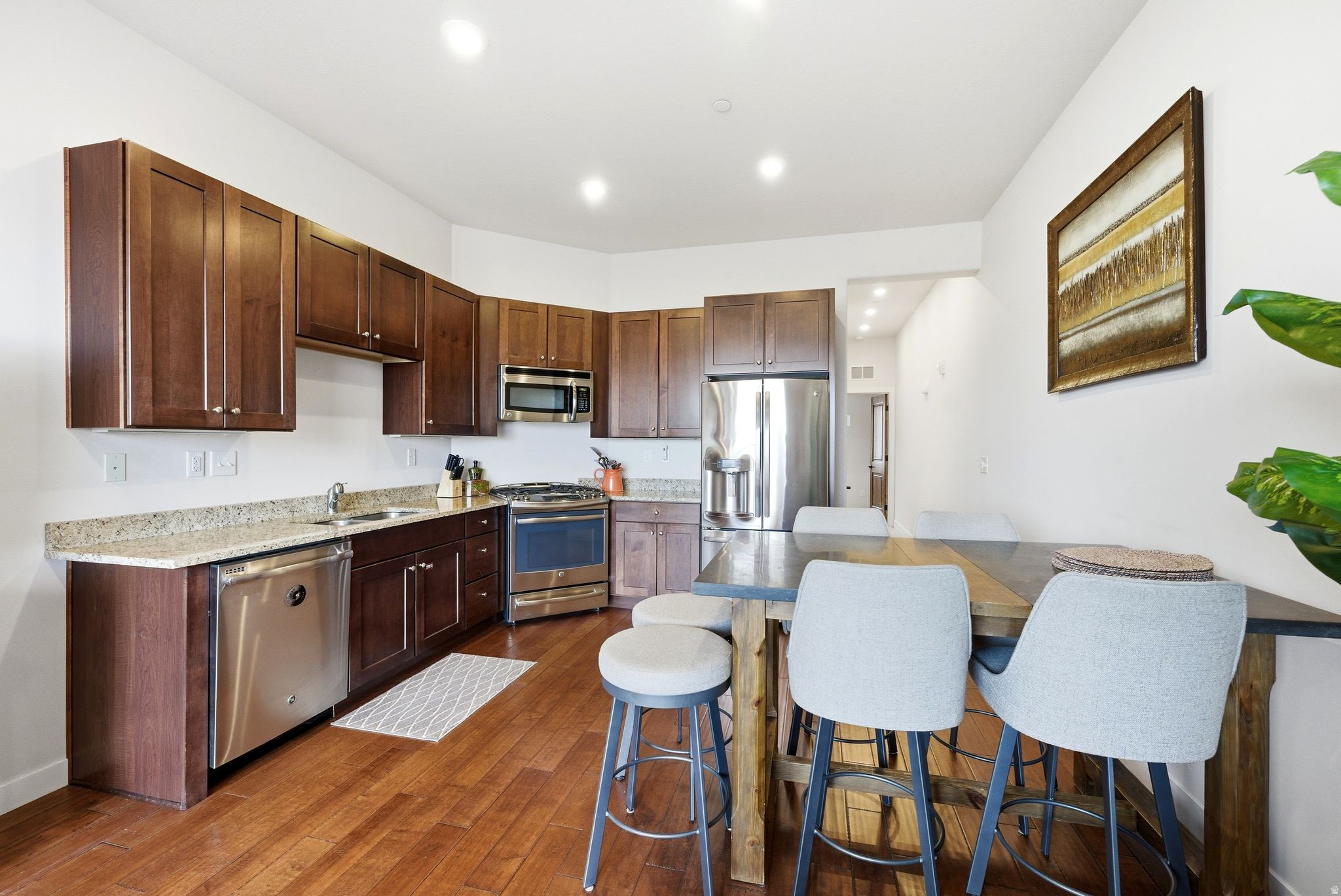 NEWPARK TERRACE - Residential