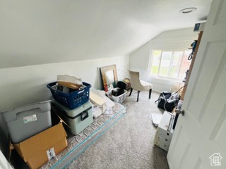 HUNTINGTON PARK - Residential Income