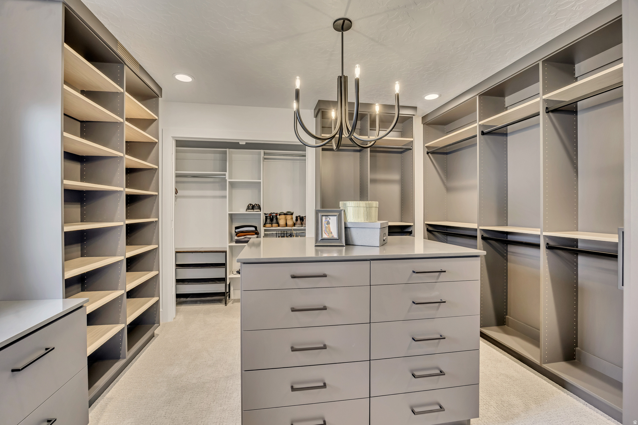 TRINNAMAN FARMS SUB - Residential