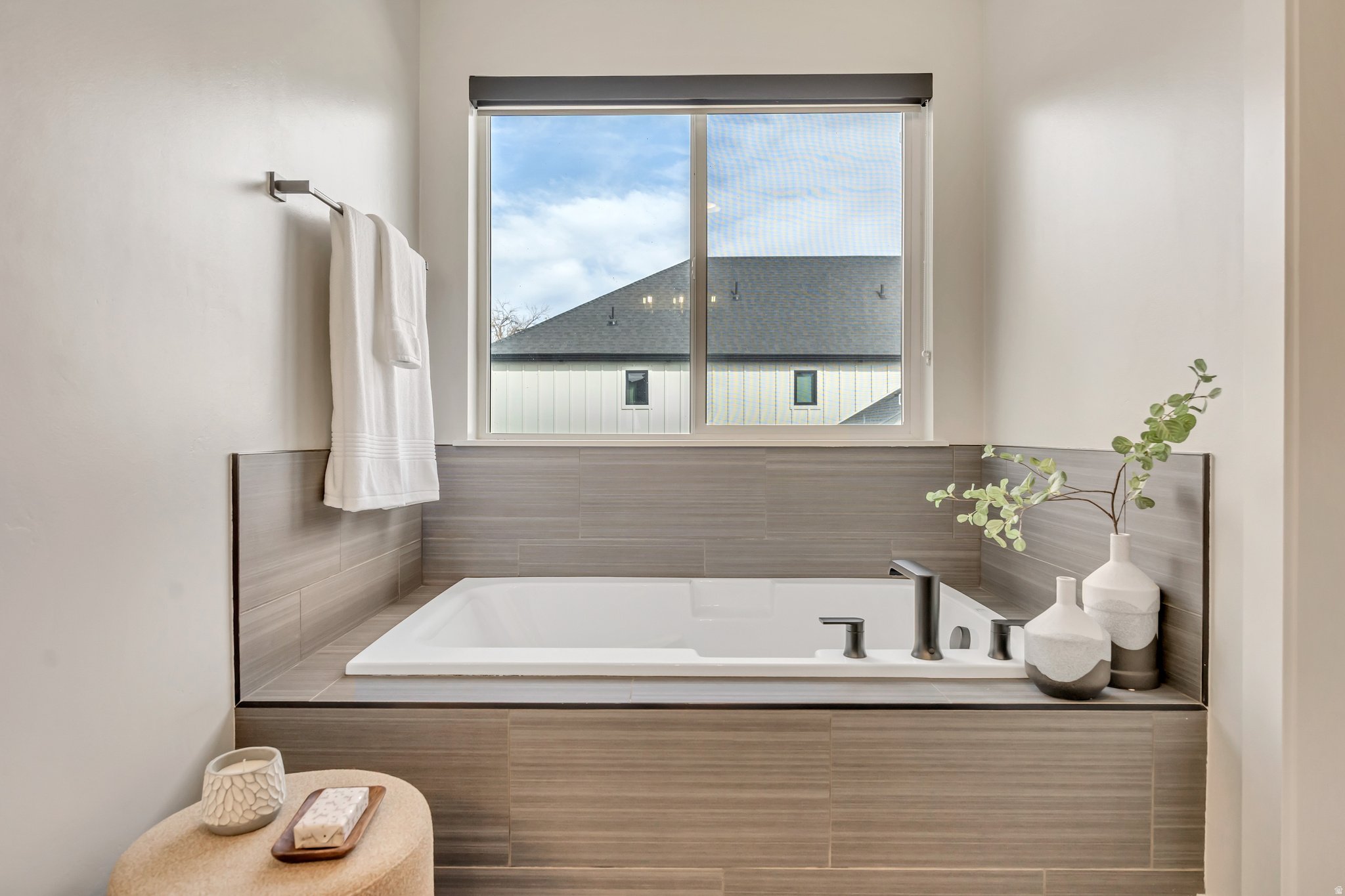 TRINNAMAN FARMS SUB - Residential