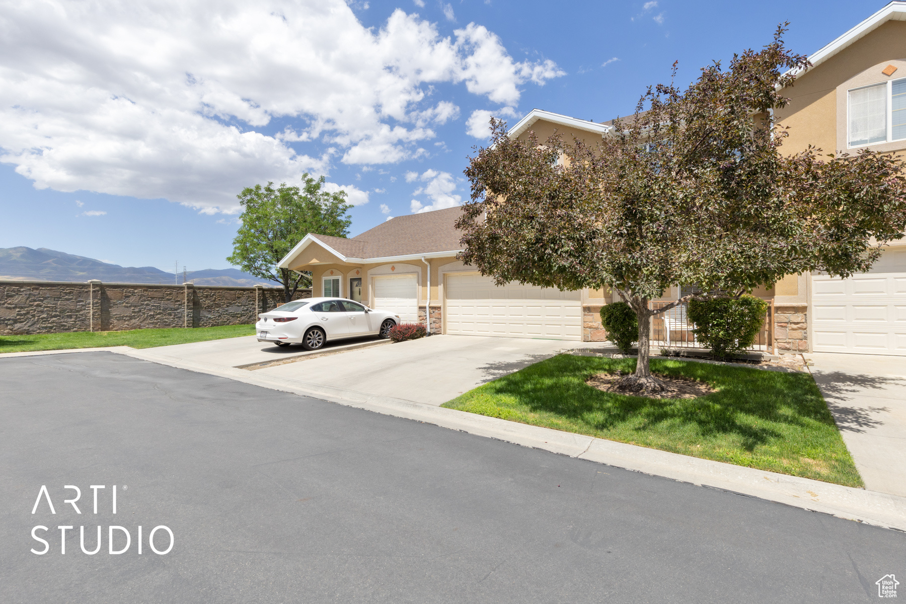 COPPER HILLS - Residential