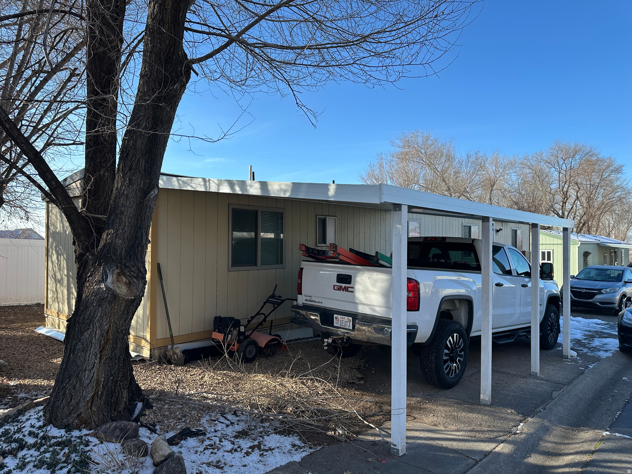 COLEMAN MOBILE HOME COURT - Residential