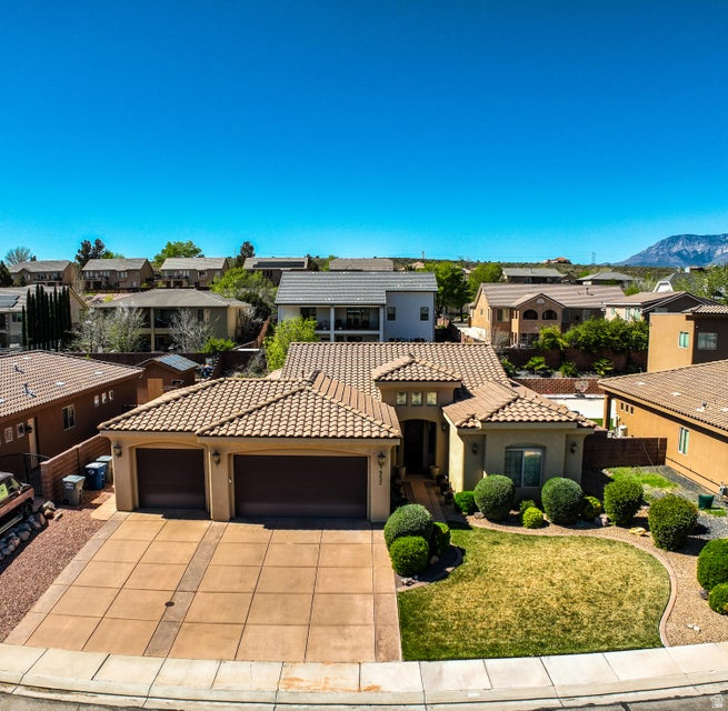 ALMOND HEIGHTS PARK AMD - Residential