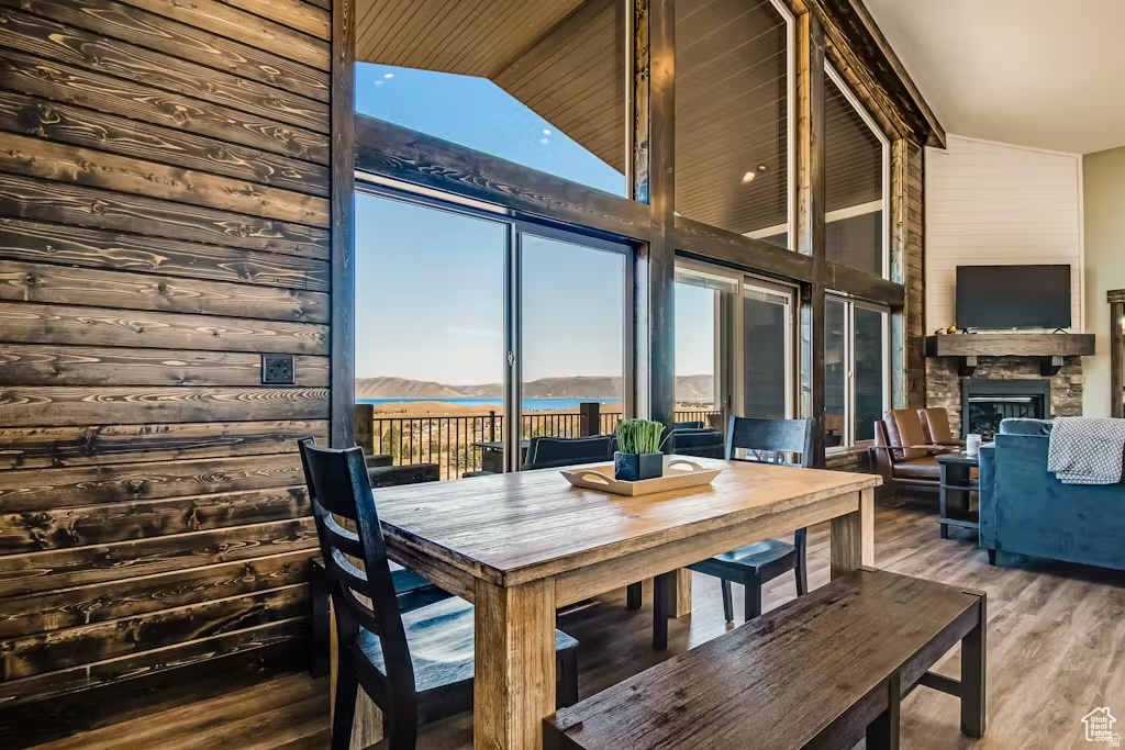 SWEETWATER - Residential