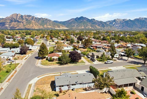 Tiny photo for 6272 S 400 E, Murray, UT 84107 (MLS # 2180560)