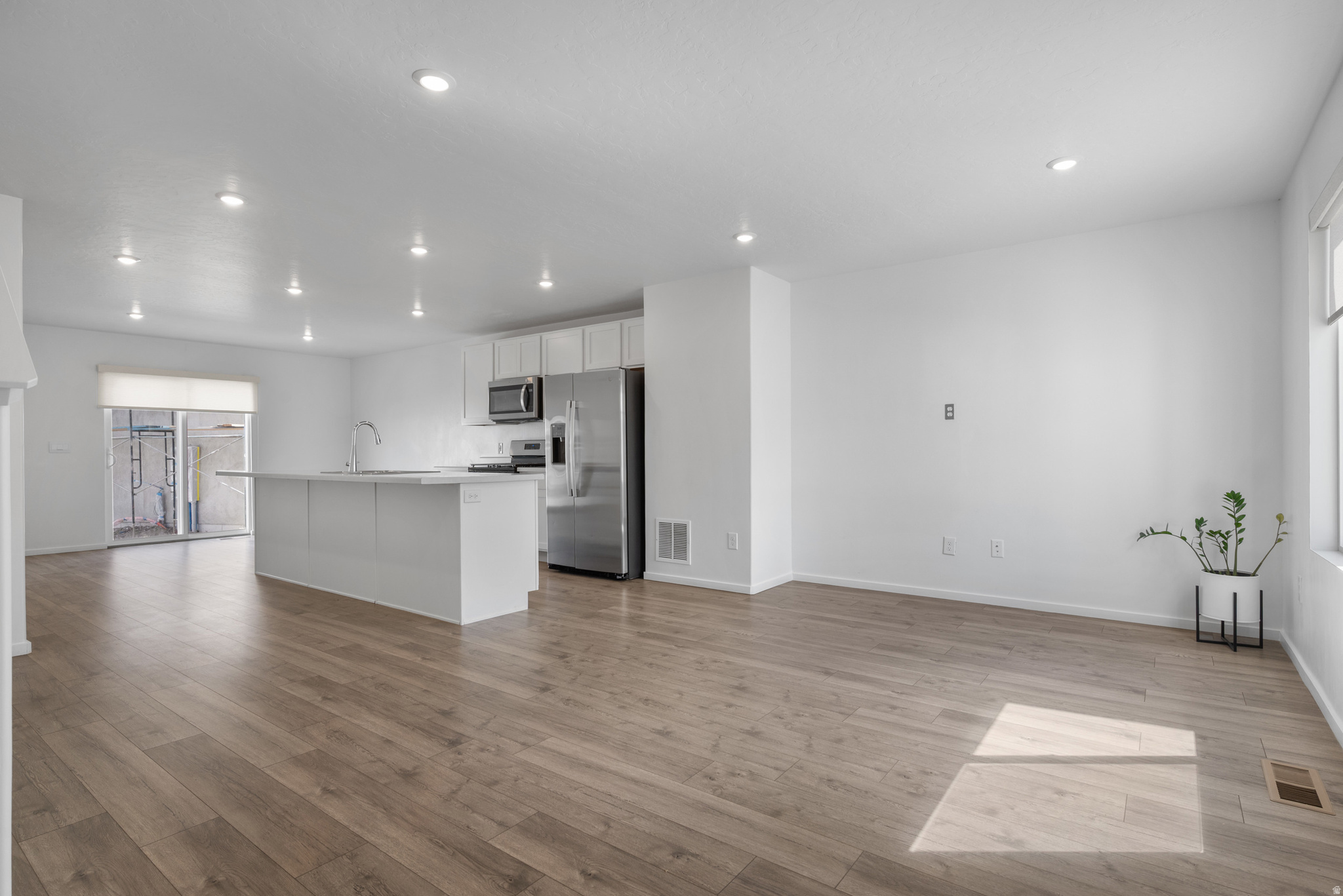 WESTERN ACRES - Residential