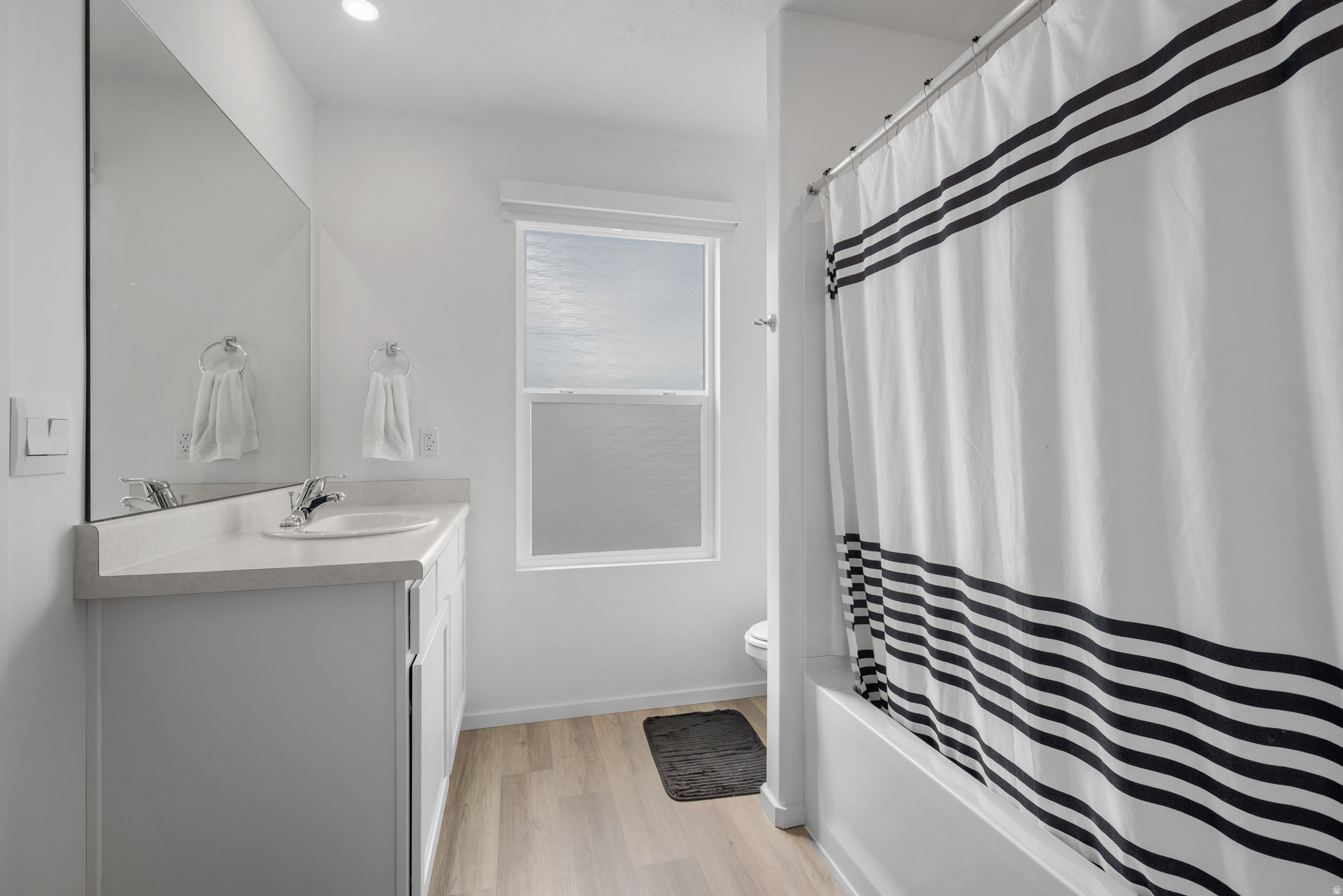 WESTERN ACRES - Residential