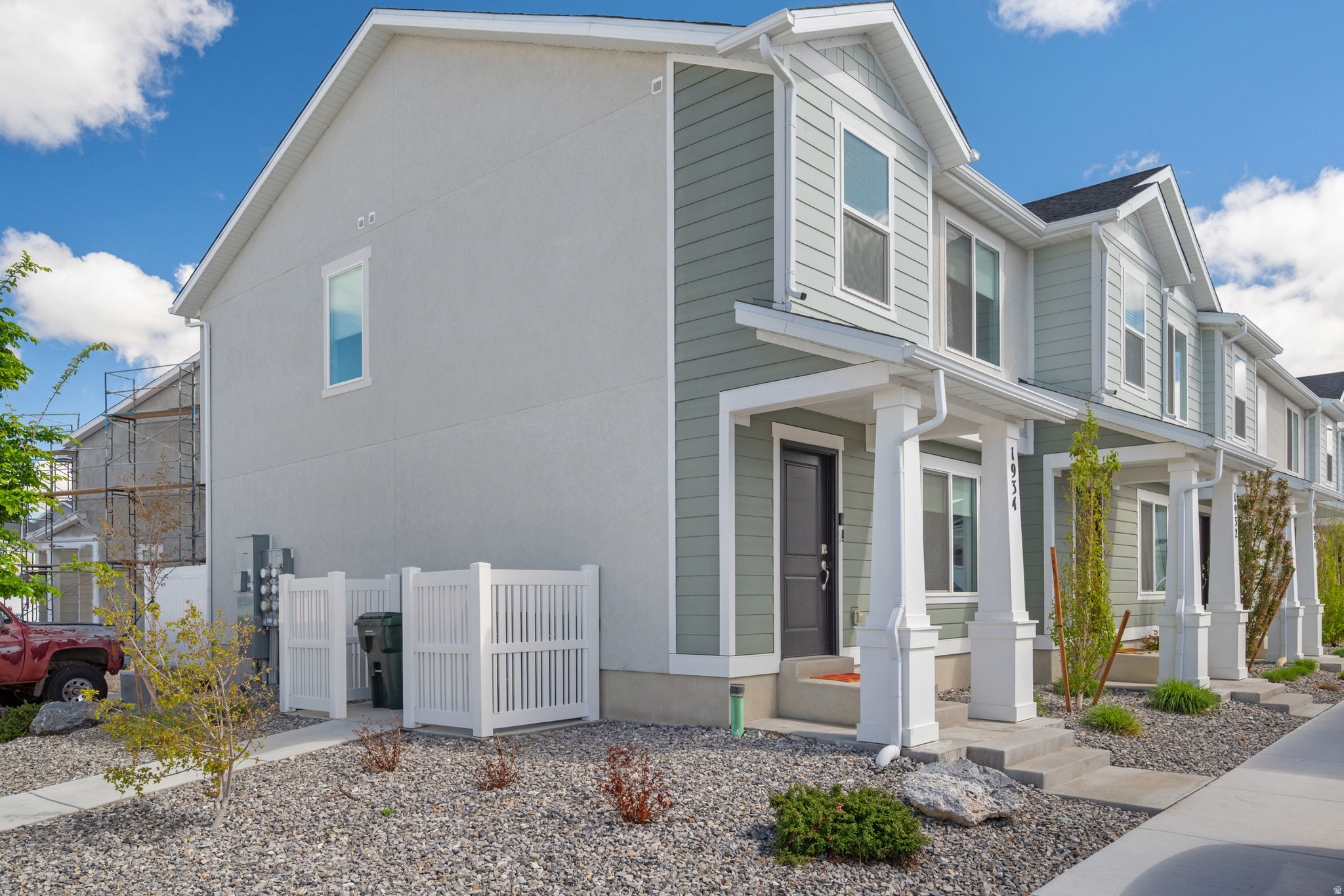 WESTERN ACRES - Residential