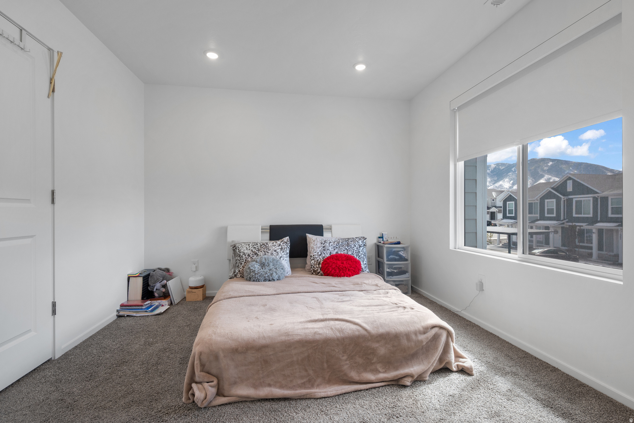 WESTERN ACRES - Residential