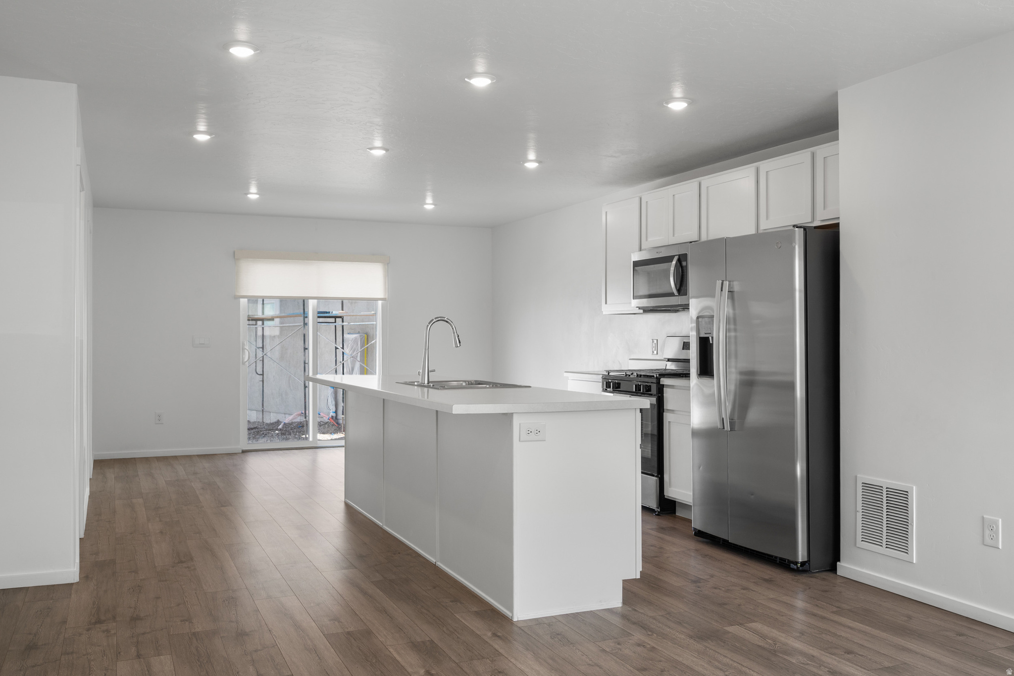 WESTERN ACRES - Residential